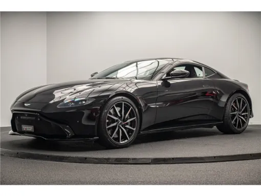 Aston Martin Vantage 